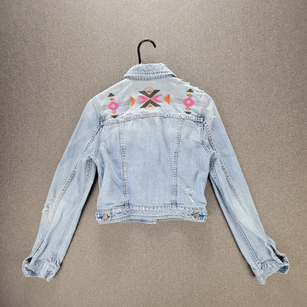 American Eagle S Blue Aztec Embroidered Denim Trucker Jacket